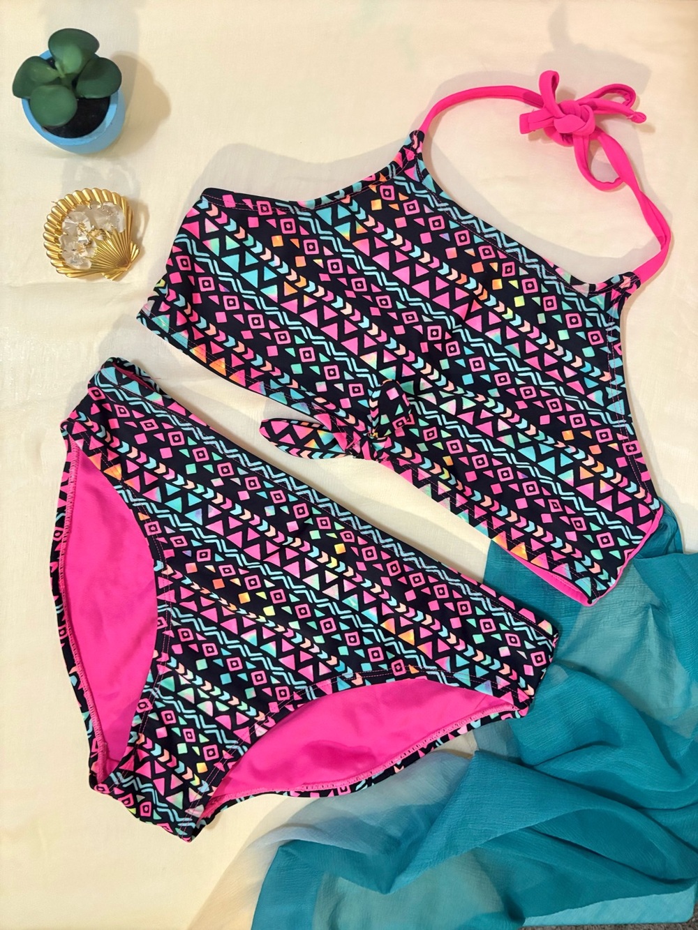 SO Geometric High‑Neck Bikini – Girls Size 16